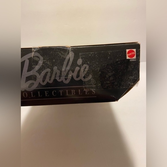 𝅺NASCAR Official #94 Barbie 1999 Doll, ￼ Mcdonald’s, Coca-Cola, ￼￼Super8 Mattel - Picture 5 of 5